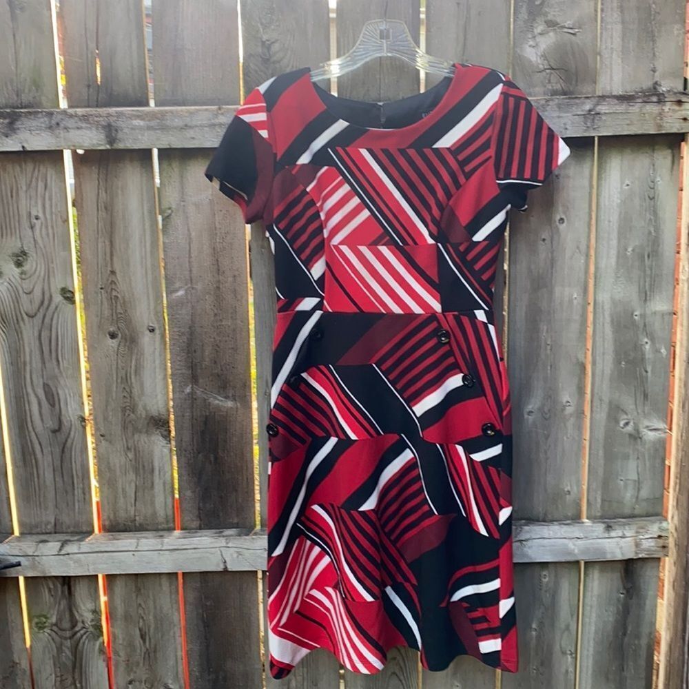 Enfocus Studio Dress sz. 4
